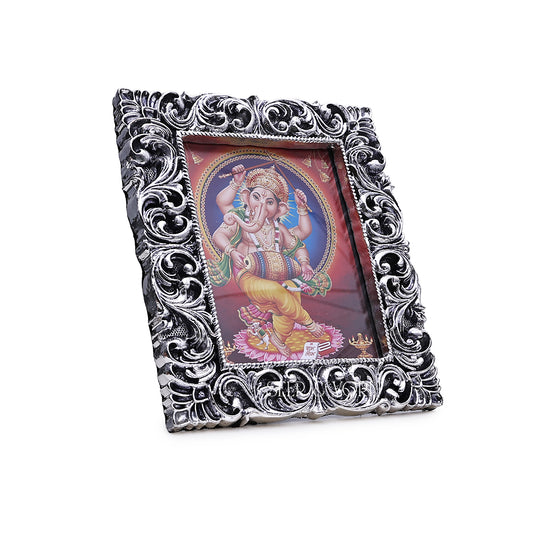 The Silver Heritage Photo Frame