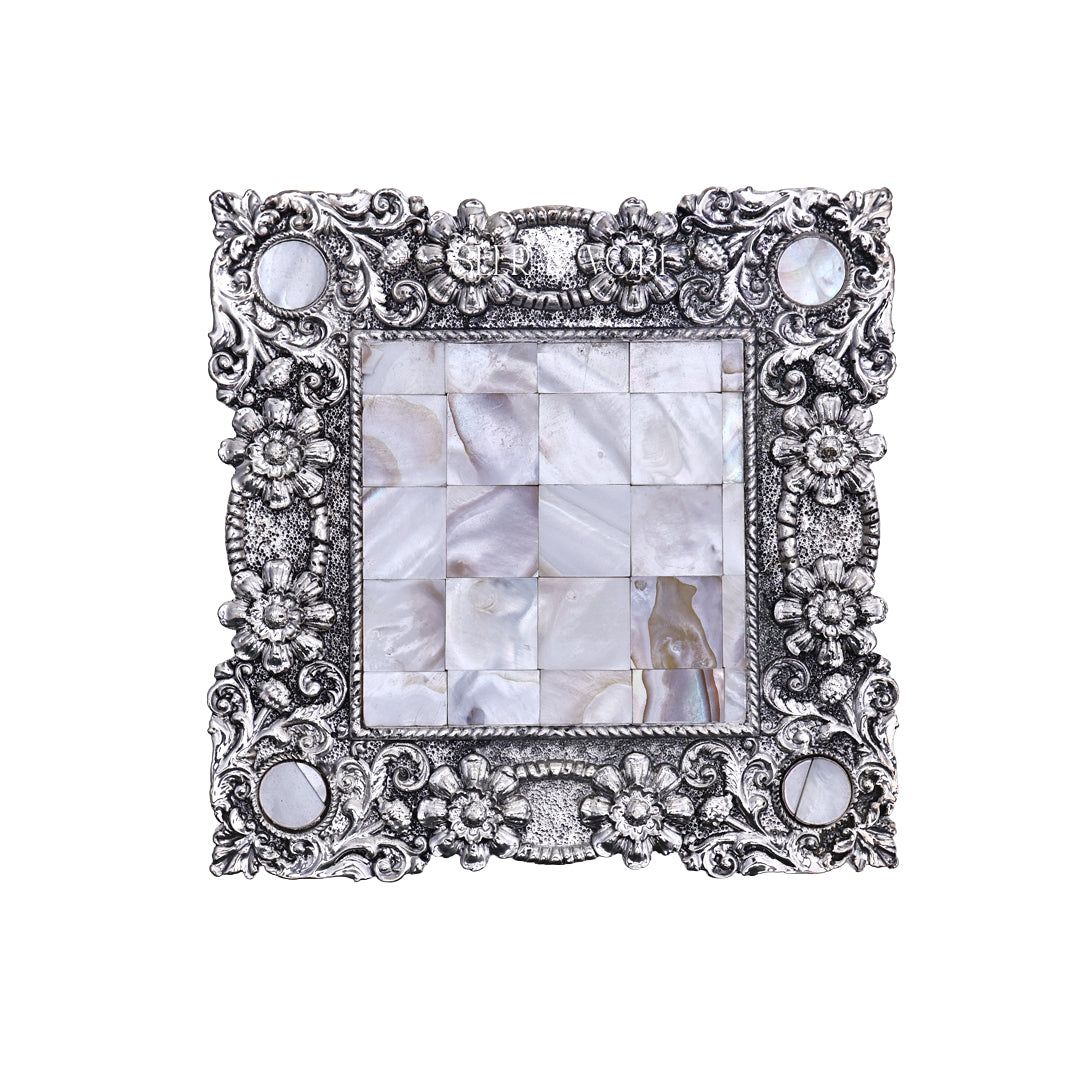 The Silver MOP Chowki