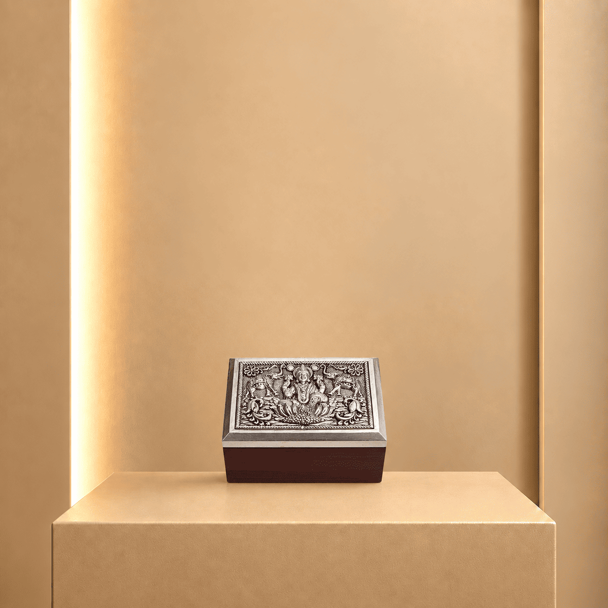 Sterling Royale Silver Border Box
