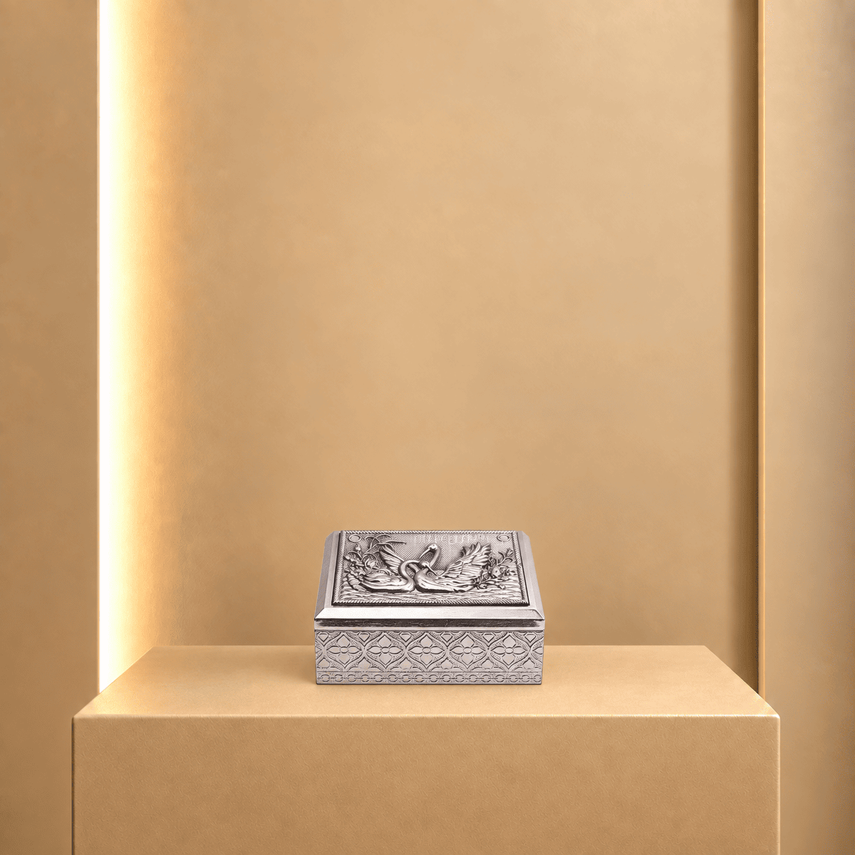 Imperial Aureum Silver Keepsake Box
